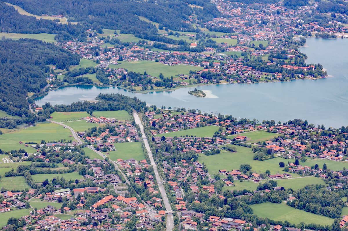 Tegernsee in Bayern — Tagesausflug mit dem Deutschlandticket ab München